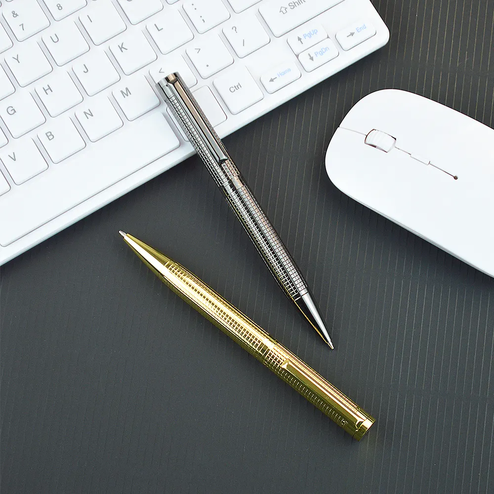 2023 Gift Promotional Ball Pen Customized Logo Black White Slim Metal Body Twist Ballpoint Pen