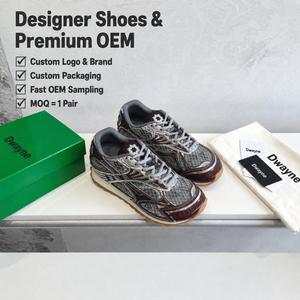 Zapatillas de Diseño de Lujo 2026 para Hombre y Mujer, Zapatillas Deportivas Grises Metálicas de Alta Calidad, Plataforma de Malla, Estilo Retro Casual para Correr - Product Image 1