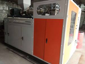 Máquina de moldeo por soplado industrial usada de 5L-15L/para barriles de almacenamiento de <span class=keywords><strong>agua</strong></span> domésticos y barriles de transferencia industrial - Product Image 2