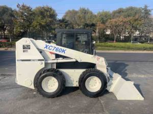 Сертифицированный колесный погрузчик XC760K мини 1-тонный гидравлический скользящий руль переносная дизельная Землеройная техника 1-летний двигатель подшипниковый насос - Product Image 3