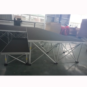 เวทีพกพา RK-Portable Stage RAK-SQ4I โครงสร้างอลูมิเนียมอัลลอยด์ น้ำหนักเบา สำหรับงานอีเว้นท์ ประกอบง่าย ได้รับการรับรองมาตรฐาน CE ขายดี - Product Image 2