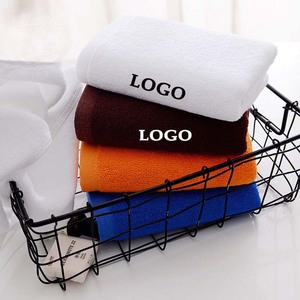 Asciugamano in <span class=keywords><strong>Puro</strong></span> <span class=keywords><strong>Cotone</strong></span> per Capelli e Viso Personalizzabile con LOGO per Parrucchiere, Spa, Barbiere, Salone di Bellezza, Bagno, Bianco e Nero - Product Image 2