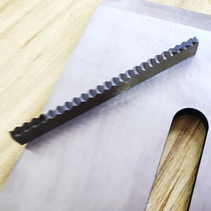 Venda Direta de Fábrica de Lâminas Serrilhadas para Embalagem, Lâminas Longas Personalizadas para Corte de Embalagens - Product Image 2