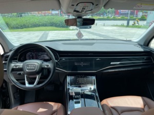 <span class=keywords><strong>Audi</strong></span> <span class=keywords><strong>Q7</strong></span> 55 TFSI quattro <span class=keywords><strong>S</strong></span> <span class=keywords><strong>line</strong></span> Sport Trim <span class=keywords><strong>2020</strong></span> - Product Image 4