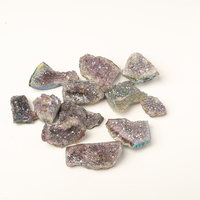 Vente en gros en vrac naturel arc-en-ciel titane placage améthyste Aura Quartz cluster pour Noël décoratif pierres de guérison pierre artisanat