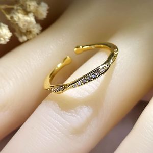 Anello con motivo a stella, anello minimalista da indossare tutti i giorni - Product Image 5