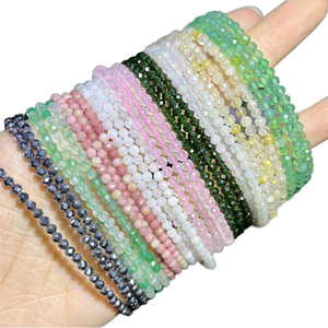 Bracelet artisanal en pierres précieuses et cristaux facettés de 3 mm, réglable, style folk, pour femme, cadeau d'affaires, bijoux - Product Image 1