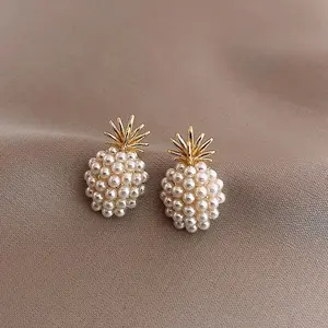 LP-04 Wholesale S925 Pin Women Fashion Design Stud Ear Jewelry Modern Daily Wear Simple Pearl Pineapple Earrings