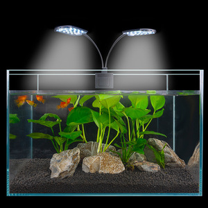 Lampe LED d'aquarium à double tête flexible, à intensité variable, spectre complet, pour la croissance des plantes, idéale pour les petits aquariums et les paysages aquatiques. - Product Image 3