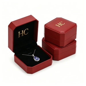 Boîte à collier artisanale, forme personnalisée, en similicuir, boîte cadeau pour bijoux, insert en microfibre, estampage à chaud, logo personnalisé, vente directe d'usine - Product Image 2