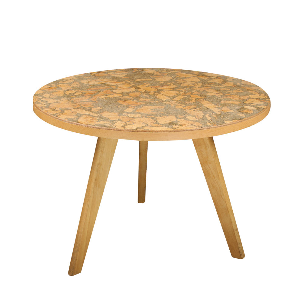 สีน้ำตาล