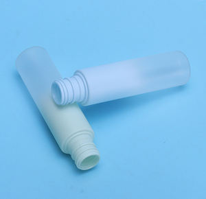 Bouteilles en plastique de 15 ml (1/2 oz) avec pulvérisateur à fine brume, petites bouteilles de pulvérisation roses givrées, emballage pour liquides de soin de la peau - Product Image 6