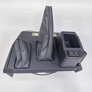 Para Toyota Land Cruiser LC70 <span class=keywords><strong>Picku</strong></span> LC75, Fundas de Cuero para Palanca de Cambios, Portavasos LC76, LC79, FJ70, FJ79, Caja de Almacenamiento para Consola Central de Coche con USB - Product Image 4