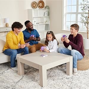 El <span class=keywords><strong>juego</strong></span> no ha terminado hasta que los Kings Go Wild 5 se adaptan al <span class=keywords><strong>juego</strong></span> de <span class=keywords><strong>cartas</strong></span> estilo <span class=keywords><strong>Rummy</strong></span> para mayores de 8 años - Product Image 4