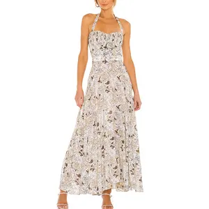 Женское летнее платье-макси с цветочным принтом и лямкой на шее