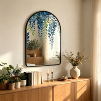 Miroir mural décoratif à cadre en fer noir cintrée, miroir de vanité artistique imprimé glycine bleue pour salle de bain, entrée et décoration intérieure