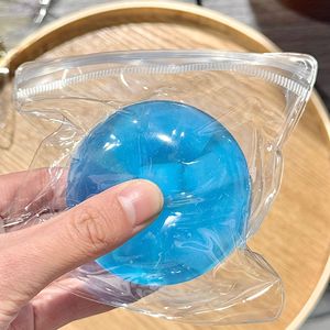 ลูกบอลบีบคริสตัลรูปน้ำแข็ง ของเล่นบีบคลายเครียด ของขวัญสำหรับเด็กและผู้ใหญ่ สร้างบรรยากาศแห่งความสุข - Product Image 2