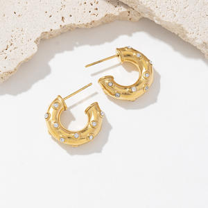 ต่างหูห่วงรูปวงกลมทำจากสเตนเลสชุบทอง18K ประดับด้วยเพทายรูปทรงซีซี - Product Image 5