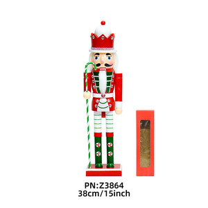 Figuras de Madera de 38 cm de la Nueva Serie, Cascanueces Navideño con Bastón de Caramelo - Product Image 6