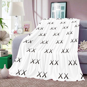 Bán Buôn Thiết Kế Sang Trọng Logo 100% <span class=keywords><strong>Polyester</strong></span> Mềm Giường Đôi Chăn Tùy Chỉnh Mùa Đông Ấm Áp Ném Với Mô Hình Rắn - Product Image 3