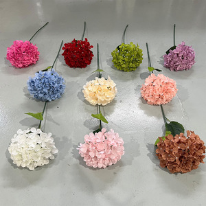 Arrangement de fleurs en soie d'hortensia, 90 pièces, pour décoration de mariage et de maison, style moderne, décoration de sol, marqueurs d'allée - Product Image 2