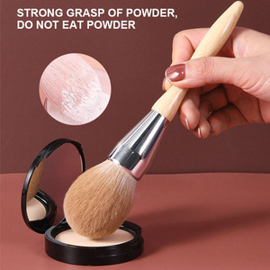Premium Contour <span class=keywords><strong>Blush</strong></span> Fond de teint Poudre Pinceau Beauté Outil Doux Poils Synthétiques Manche En Bois Visage Pinceaux De Maquillage pour Débutants - Product Image 5