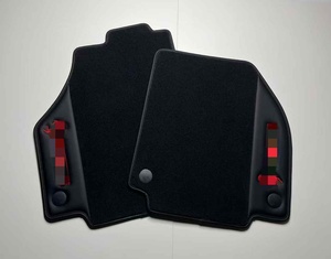 Tapis de sol épais personnalisés avec couleur et emblème sur mesure pour Ferrari 296 GTB GTS, doublures intérieures de supercar premium - Product Image 6