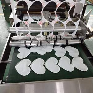 Patchs de chaleur de soulagement de coussin chauffant de <span class=keywords><strong>douleur</strong></span> de réchauffeur d'OEM d'approvisionnement de la Chine pour le <span class=keywords><strong>patch</strong></span> de chaleur de soulagement de <span class=keywords><strong>douleur</strong></span> de crampe menstruelle - Product Image 2