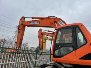Excavatrice d'occasion à faible consommation de carburant DOOSAN DH210W-7 21 tonnes, pelle hydraulique sur chenilles d'occasion DH150W-7 de haute qualité - Product Image 3