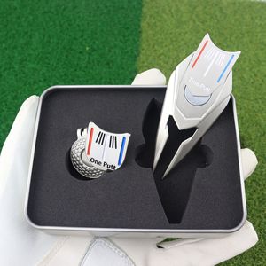 One Putt True Putt - Ayudas de alineación de golf de metal para práctica, color plateado con líneas rojas y azules, clip para gorra Green Fork - Product Image 4