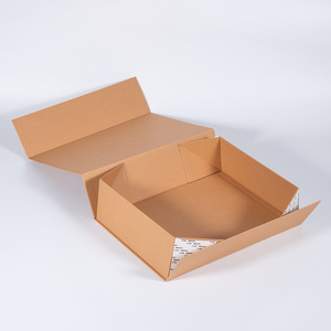Wholesale Fragrance <b>Gift</b> <b>Box</b> Souvenir Handmade Custom Logo Embossing Matt Lamination Ready Stock - Product Image 1