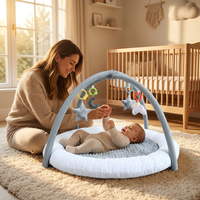 Tapis d'éveil pour bébé en minky gris ultra-doux, tapis de jeu rembourré 5 en 1 avec bordure de sécurité blanche, centre de jouets sensoriels étoiles et lunes