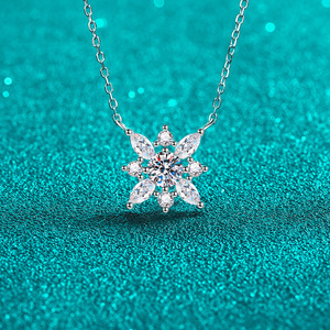 S925 Silver <b>Moissanite</b> <b>Necklace</b> Snowflake Pendant Temperament Fashion Jewelry Factory Wholesale - Product Image 3