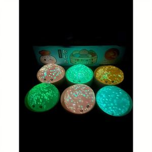 Juguete Antiestrés de 8.5 cm que Brilla en la Oscuridad, Juguete Sensorial de Peluche con Forma de Dumpling, Pelota Antiestrés para Adultos, Venta al por Mayor - Product Image 1