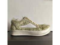 Chaussures pour hommes tendance et haut de gamme, fabriquées à Chongqing, avec logo personnalisé par le fabricant, semelle épaisse, unisexes, en poils de cheval, design tendance.