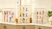 Boîte de présentation personnalisée en acrylique transparent avec porte magnétique, anti-poussière, pour figurines et poupées