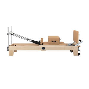 NEWME <span class=keywords><strong>Lit</strong></span> <span class=keywords><strong>de</strong></span> Pilates Réformateur en Bois d'Érable Ajustable Haut <span class=keywords><strong>de</strong></span> Gamme et Durable avec des Bienfaits pour la Santé pour les Studios <span class=keywords><strong>de</strong></span> Pilates et l'Utilisation à Domicile - Product Image 4