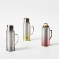Set Hadiah Bisnis Modern Berkualitas Tinggi 27oz, Botol Air Titanium, Mug Perjalanan, Tumbler Vakum, Kompartemen Teh Terisolasi, Dilengkapi Pegangan