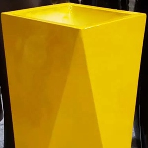 Jarrón <span class=keywords><strong>alto</strong></span> de fibra de vidrio para el hogar, diseño único, forma Irregular, estándar de exportación - Product Image 4
