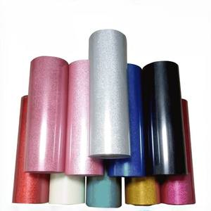 <span class=keywords><strong>Film</strong></span> de paillettes PET <span class=keywords><strong>Film</strong></span> d'amination thermique DTF de transfert de chaleur pour la décoration en tissu - Product Image 5