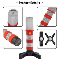 Kit d'éclairage à main portable 2 packs de piles AAA LED rouges clignotantes avertissement de sécurité d'urgence stroboscope fusées routières aimant feux de circulation