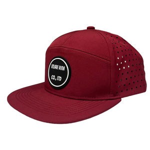 OEM Casquette de sport 7 panneaux à bord plat Gorras en polyester de haute qualité, avec trou découpé au laser, vente en gros, avec écusson en caoutchouc personnalisé - Product Image 3