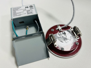 カナダ倉庫からの送料無料、4インチ9W 900LM超薄型LED埋め込みダウンライト、2時間耐火性スリムパネルライト - Product Image 6