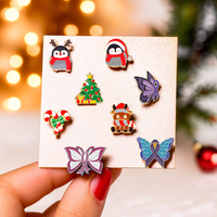 Badges professionnels en métal personnalisés mode vêtements broche épingles à chapeau en gros en vrac doux émail dur épinglettes avec carte de support