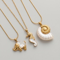 Collier tendance avec pendentif coquillage animal marin, étanche, anti-ternissement, plaqué or 18 carats PVD, perle, acier inoxydable