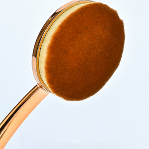 Ensemble de 5 pinceaux de maquillage en or rose, pinceaux pour le visage en fibres synthétiques douces avec manche confortable - Product Image 6