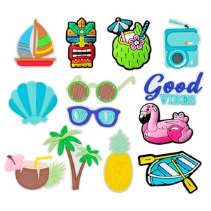 Venta al por Mayor de Tapas de Silicona para Pajitas de Vidrio de 10 mm con Diseño de <span class=keywords><strong>Pac</strong></span>-<span class=keywords><strong>Man</strong></span> para Vasos Stanley - Product Image 4