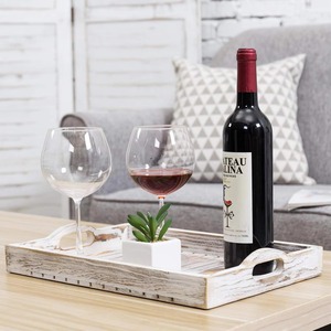 Bandeja de Servir de Madera Rústica de Alta Demanda con Acabado Natural para Cocina y Decoración del Hogar, Disponible para la Venta - Product Image 3