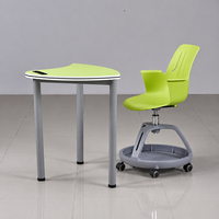 Table et chaises de classe collaborative en forme de trapèze, bureau d'élève modulaire, mobilier scolaire ergonomique et flexible pour l'apprentissage