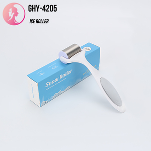 Rodillo de hielo de acero inoxidable <span class=keywords><strong>I2M</strong></span> Dispositivo de compresa fría para el hogar Cuidado de la belleza Facial - Product Image 1